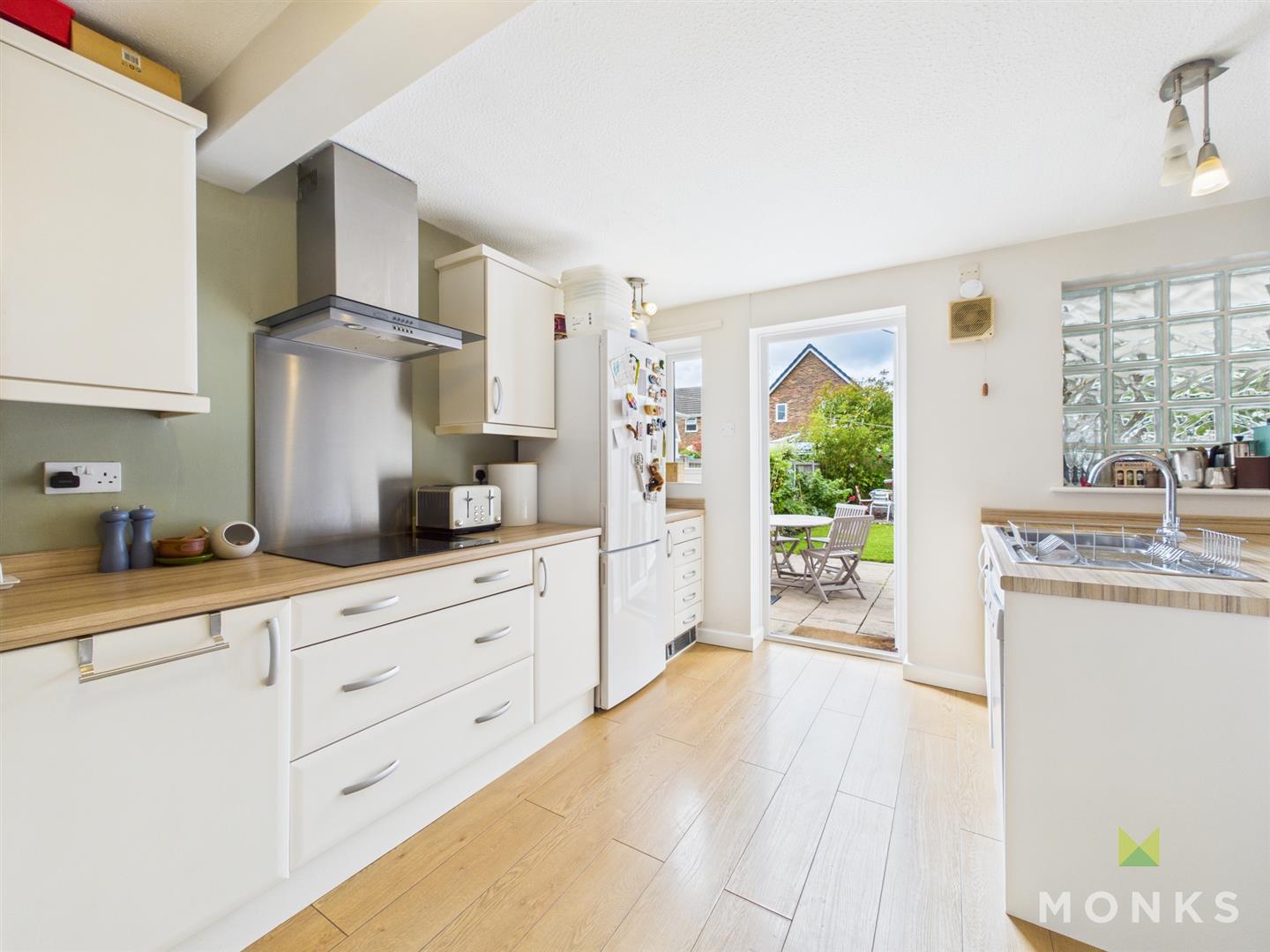 5 Acorn Close, Oswestry, SY11 4PU For Sale